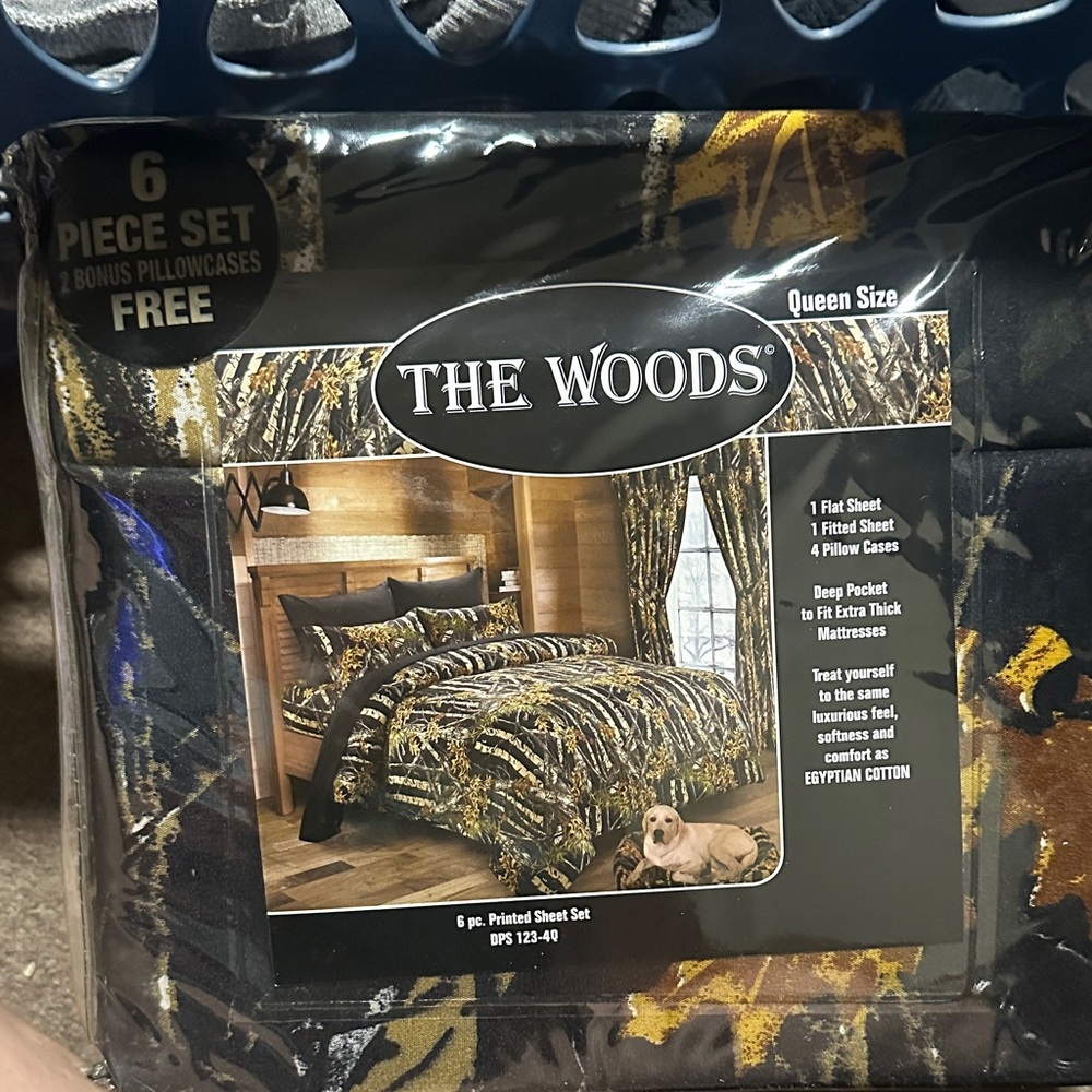 Camouflage Queen Sheet and Comforter Set